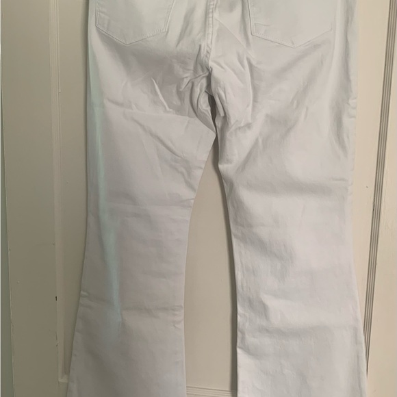NWT Kut from the Cloth Stella Optic White High Rise Flare Jean - Size 14 - Picture 5 of 9